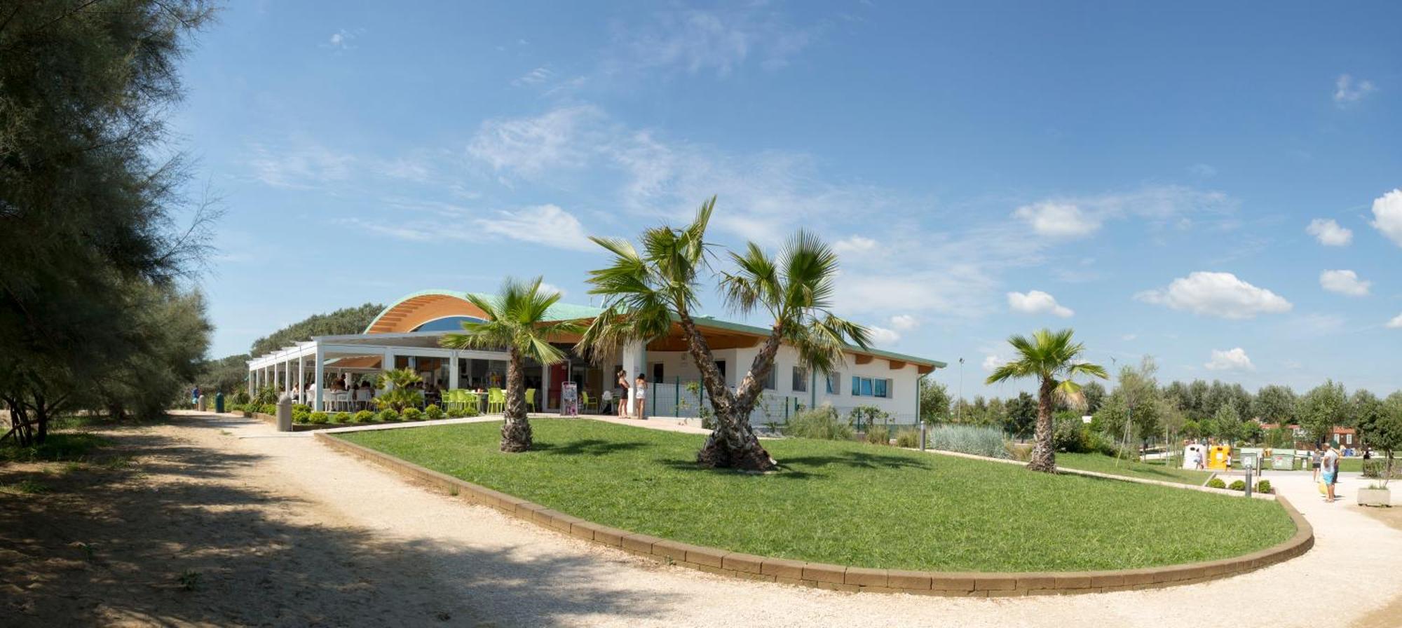 カオルレTigli Lido Altaneaアパートメント エクステリア 写真